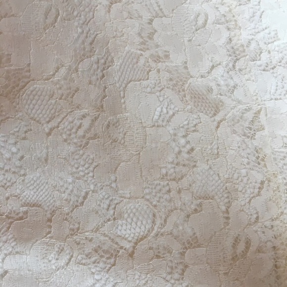 white mini skirt - Picture 5 of 8